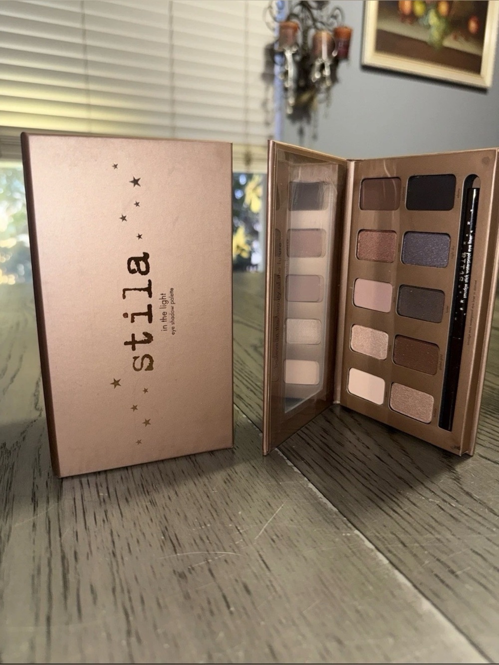 Stila In The Light Eyeshadow Palette